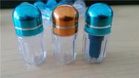 Le bottiglie di pillola di plastica della radura ottagonale blu di forma svuotano le bottiglie della medicina