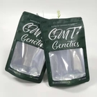 Le borse d'imballaggio di incenso di erbe sessuale delle pillole stanno sul sacchetto a prova d'umidità con la finestra