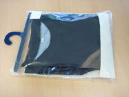 Borsa d'imballaggio stampata della sciarpa di plastica su ordinazione con la borsa d'attaccatura calzino chiaro/del gancio