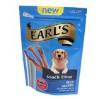 Il sacchetto del cibo per cani dell'animale domestico della serratura dello zip del di alluminio sta sugli ossequi del cane che imballano la borsa