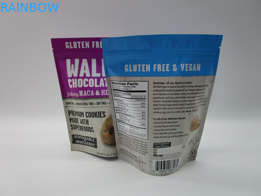 L'etichetta privata sta sul sacchetto della chiusura lampo, di alluminio d'imballaggio dello spuntino