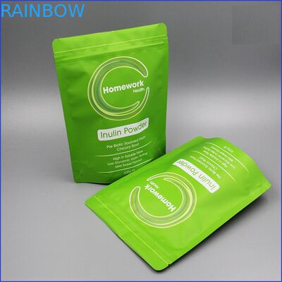 Le borse di caffè riutilizzabili dello zip la stagnola della valvola che ha allineato stanno sul sacchetto d'imballaggio del caffè/tè/polvere