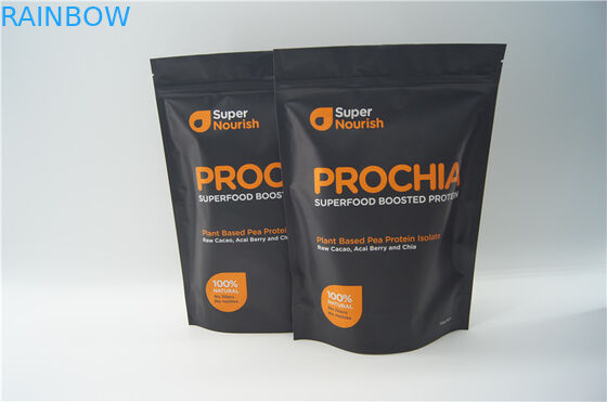 Il commestibile sta sul sacchetto con la chiusura lampo per l'imballaggio della polvere di scossa