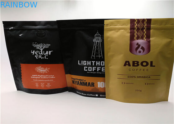 La serratura di plastica nera dello zip delle borse dell'imballaggio di Mylar corrisponde su a caffè ed a tè