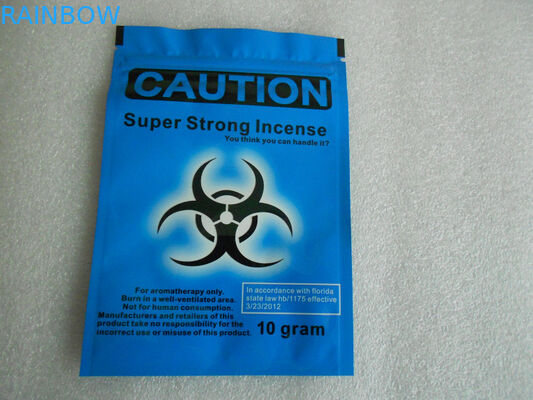 Materiali laminati stanno sulla stampa di rotocalco del sacchetto con il foro rotondo di caduta