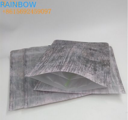 Il commestibile sta sul rivestimento opaco della stagnola su ordinazione di plastica delle borse del sacchetto per l'imballaggio del tè