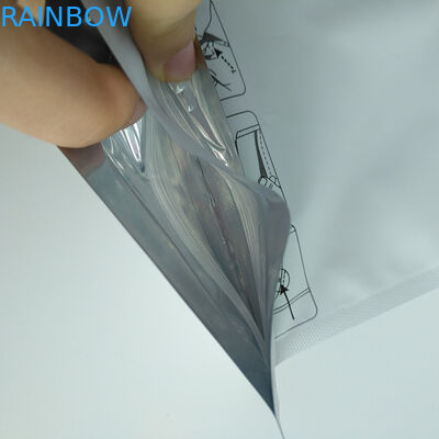 La guarnizione laterale 3 opaca sta sul sacchetto che imballa, sta sulla prova dei bambini del sacchetto della chiusura lampo