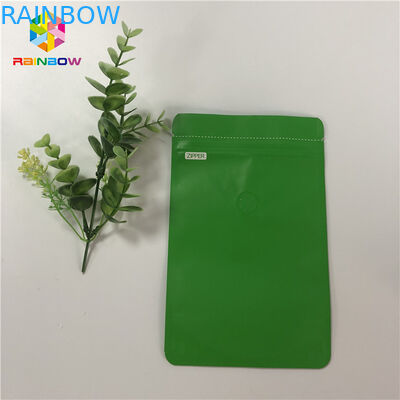 Stia sul sacchetto della stagnola che imballa le borse piane su ordinazione del di alluminio con la chiusura lampo riutilizzabile