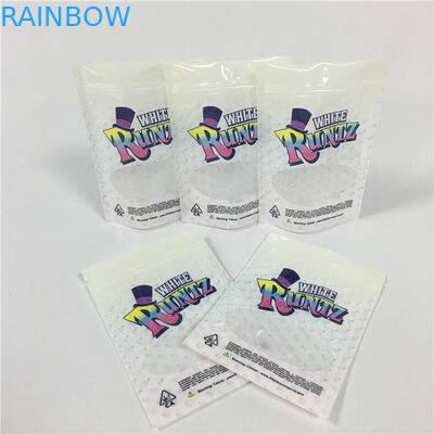 La prova bianca dell'odore di Runtz sta sulle borse dell'erbaccia del sacchetto che imballano le borse di Mylar Doypack