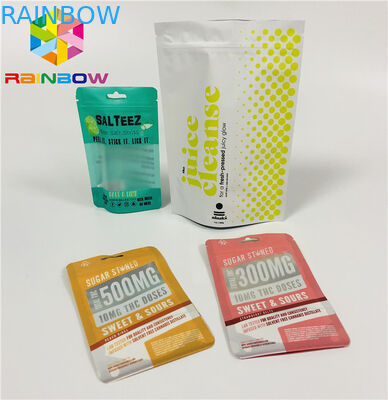 Il di alluminio della barriera dell'umidità sta sulla plastica della chiusura lampo del chicco di caffè delle borse del sacchetto