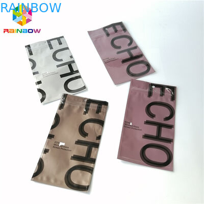 L'imballaggio a chiusura lampo del foglio di alluminio insacca il sacchetto vuoto di plastica sigillato del tè parteggiato tre