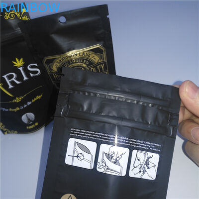 L'abitudine ha stampato l'incenso di erbe opaco che imballa la borsa a chiusura lampo innocua per i bambini della stagnola di Mylar