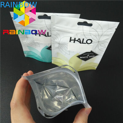 Le spezie miste spolverizzano l'imballaggio stanno sui sacchetti Matt la finitura di superficie che FDA ha certificato