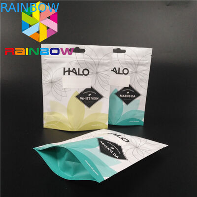 Le spezie miste spolverizzano l'imballaggio stanno sui sacchetti Matt la finitura di superficie che FDA ha certificato