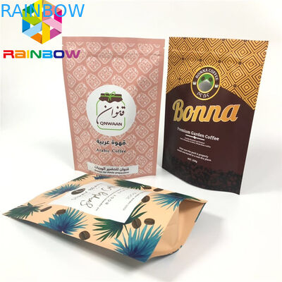 L'abitudine stampata sta sull'imballaggio del caffè delle borse del sacchetto della chiusura lampo riciclabile con la valvola