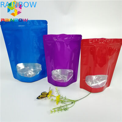 Di superficie lucidi stanno sulla prova dell'odore del di alluminio delle borse del sacchetto della chiusura lampo con la finestra