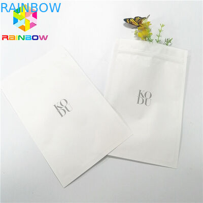 L'abitudine impermeabile al grasso stampata sta sull'imballaggio a secco della frutta del dado dei sacchetti riciclabile