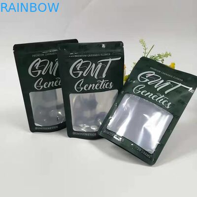 Le borse d'imballaggio di incenso di erbe sessuale delle pillole stanno sul sacchetto a prova d'umidità con la finestra