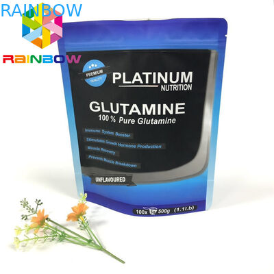 L'abitudine ha stampato l'imballaggio della borsa dello spuntino sta sul rivestimento lucido a chiusura lampo risigillabile del sacchetto