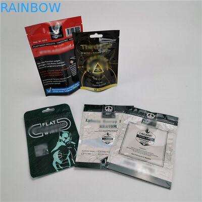 L'imballaggio dei biscotti di Candy di plastica sta sulla borsa resistente dell'uscita del bambino della prova dell'odore del sacchetto