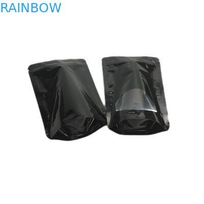 Il colore lucido di rivestimento CMYK del commestibile sta sull'imballaggio del sacchetto