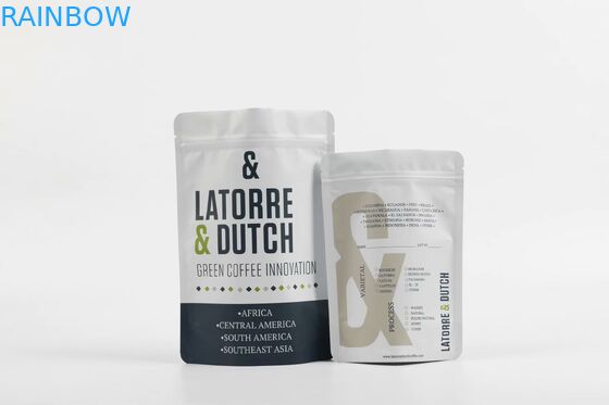 L'alimento matto di stampa della prova CMYK dell'odore sta sul sacchetto