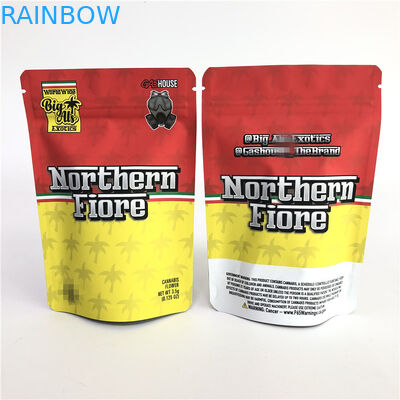 Il PE gommoso CMYK 180mic di Mylar di erbe sta sulla stampa offset della borsa