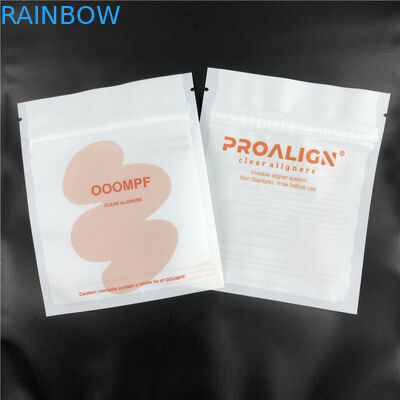 La chiusura lampo di Matt Black Braces Aligners Flat Mylar insacca chiaro Front For Teeth Accessories