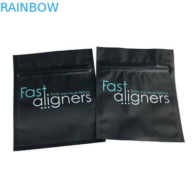 Rivestimenti di imballaggi in plastica per soluzioni di imballaggio