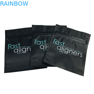 Rivestimenti di imballaggi in plastica per soluzioni di imballaggio