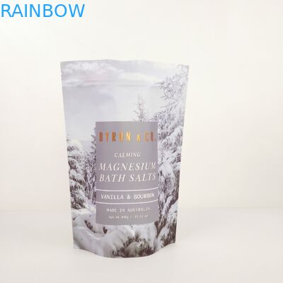 Immagazzinamento di alimenti per animali da compagnia ecologici in colori CMYK