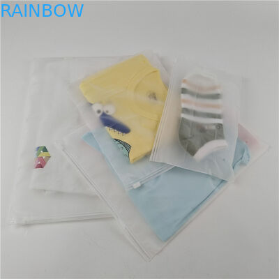 Fabbrica all'ingrosso T-shirt in plastica trasparente abbigliamento sacchetto con cerniera scorrevole e gancio