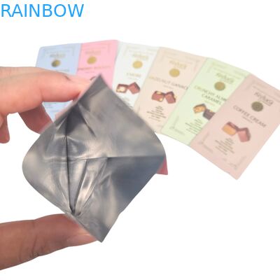 Stampa su misura Riciclabile Piccolo Sigillo termico di qualità alimentare Spessore Colorato Sacchetto di noccioline per alimenti Pacchetto di biscotti Sacchetti per snack Pacchetto