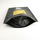 1 chilogrammo 500 grammi 250 grammi sta sulla borsa d'imballaggio del caffè opaco nero con le borse interne superiori del di alluminio e della chiusura lampo