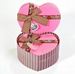 Contenitore di carta riciclato lusso decorativo a forma di cuore di regalo, scatola di carta rosa per cioccolato