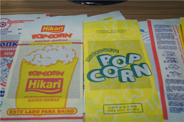 Cima dei sacchi di carta su misura Brown del fondo piatto del commestibile aperta per lo spuntino