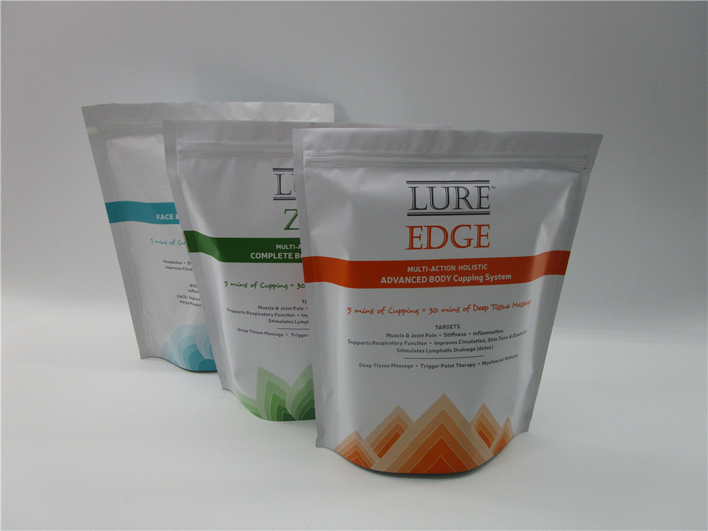 Matt sta sulle borse a prova d'umidità del rinforzo del fondo 1kg con la chiusura lampo