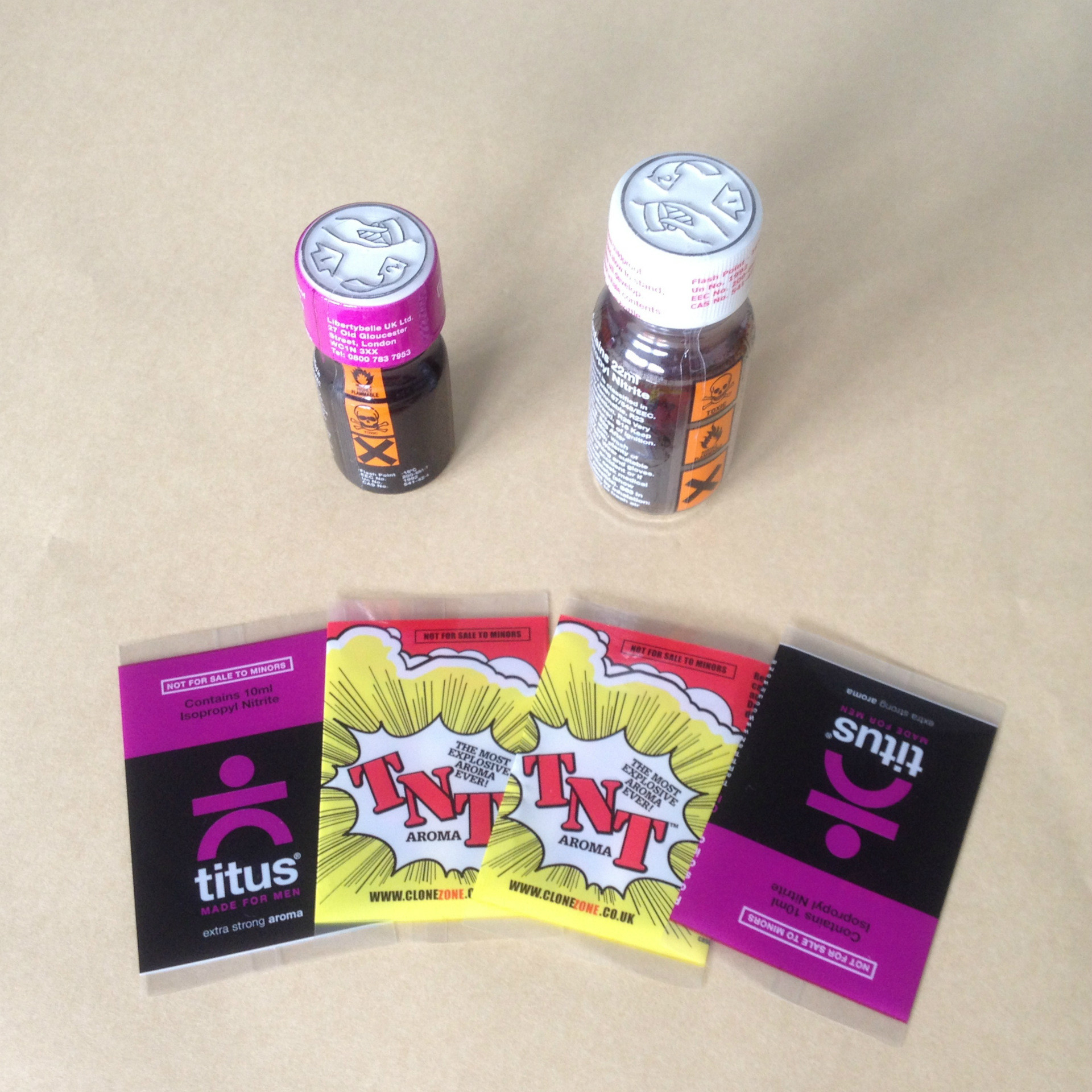 Etichette su ordine della manica degli strizzacervelli del PVC per gli autoadesivi d'imballaggio della bottiglia