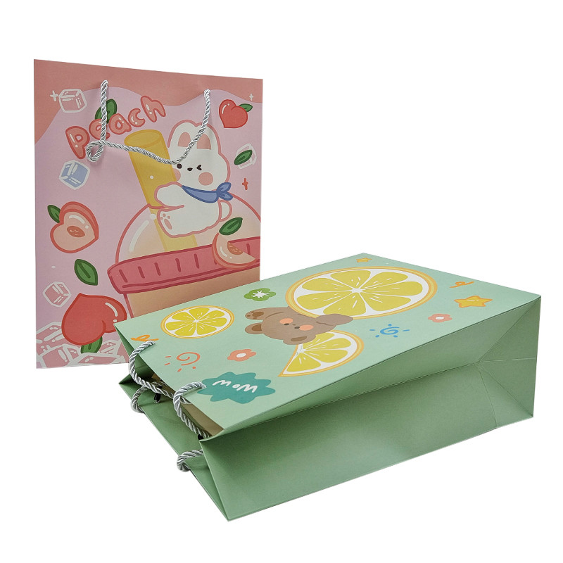 Ingrosso Logo stampato su misura Borsa di carta regalo di lusso