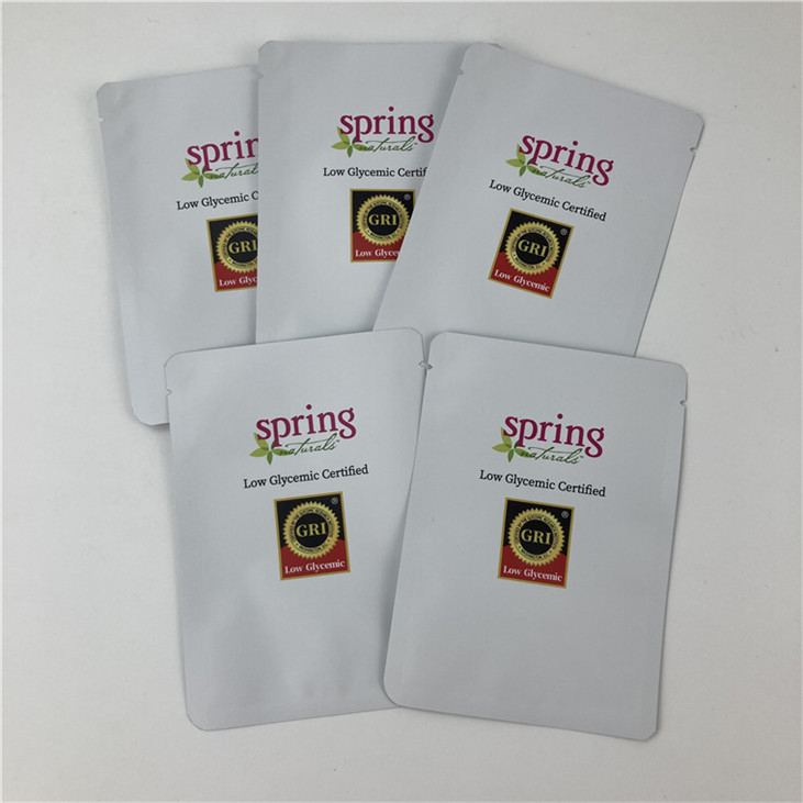 Sacchetto di imballaggio Mylar sigillato a tre lati a prova di perdite con cerniera a misura personalizzata