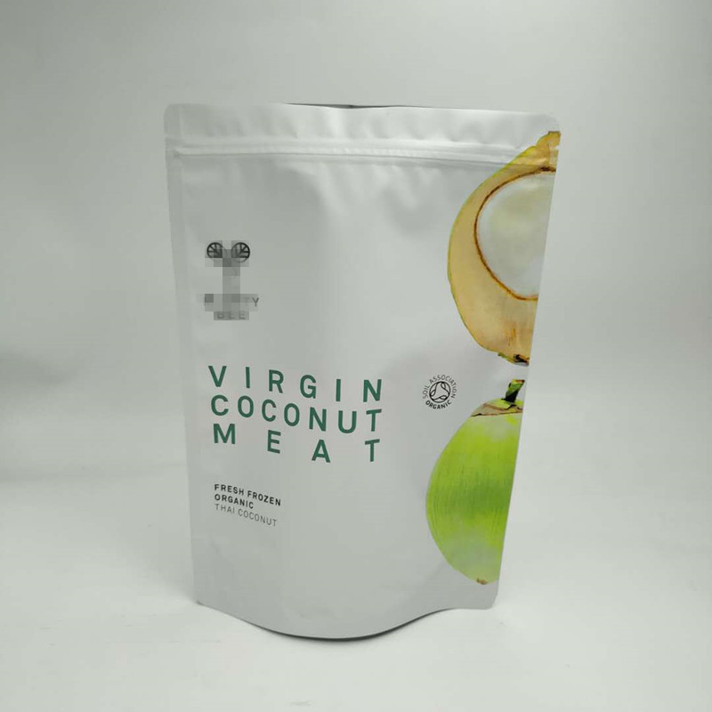 I sacchetti di plastica materiali di Matt che imballano, stanno sulle borse per la polvere della proteina di nutrizione