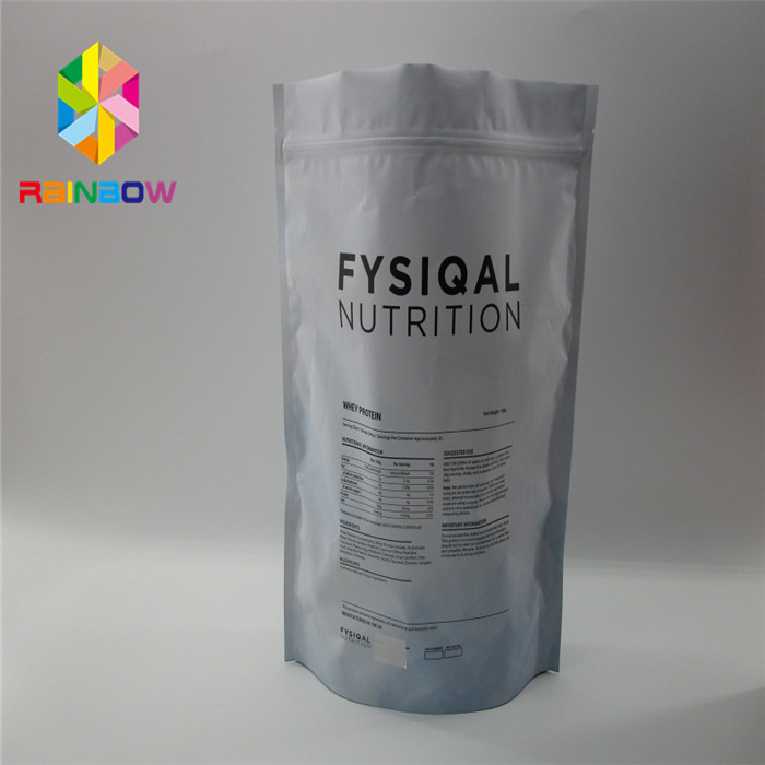 Sacchetti di plastica richiudibili della chiusura lampo che imballano le doppie borse piane parteggiate della cassaforte dell'alimento dell'oro opaco