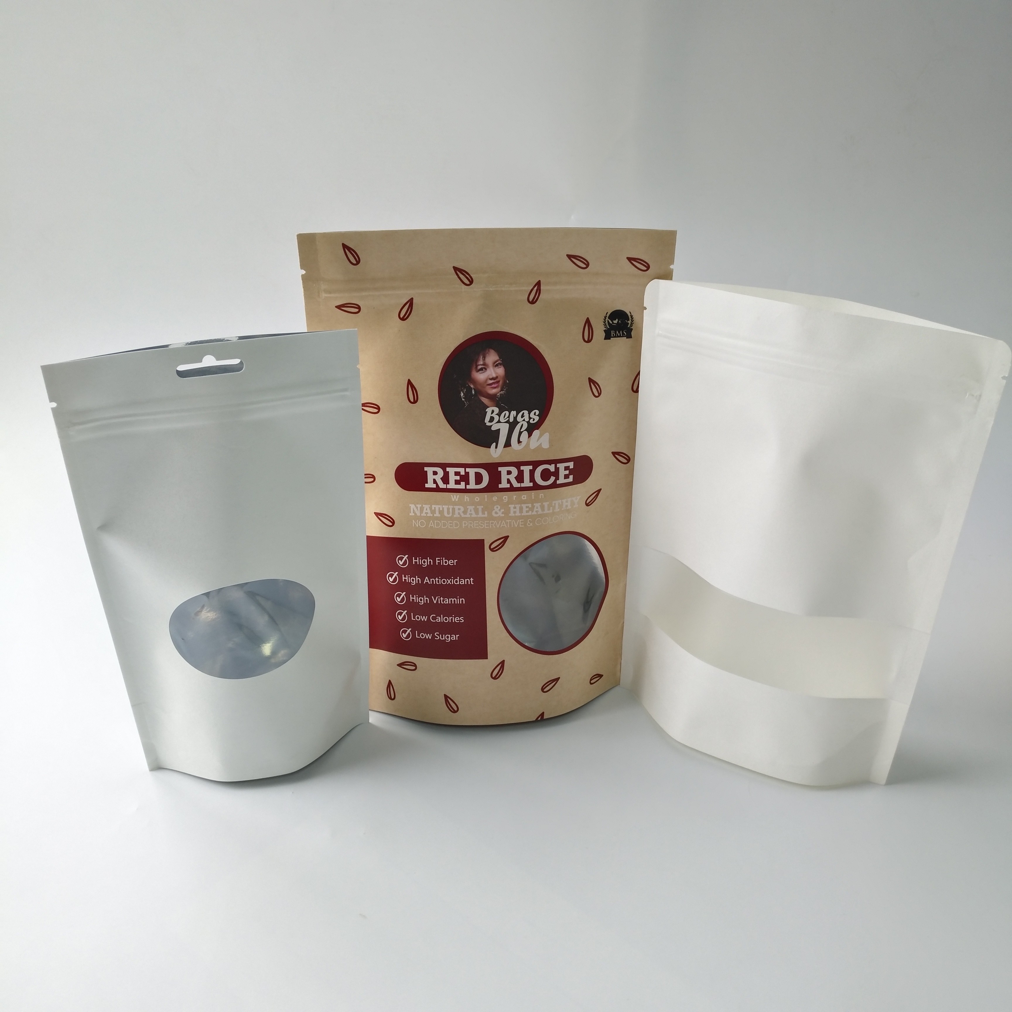 Stia sul commestibile d'imballaggio della scatola di carta dei sacchetti con chiara finestra rettangolare/ovale