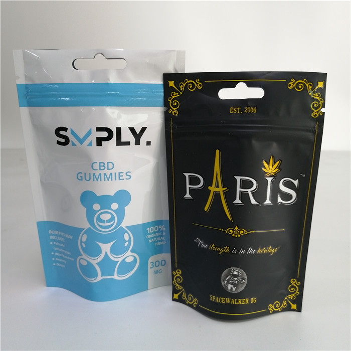 La rotocalcografia sta su insacca la prova dell'odore per la foglia dell'erbaccia di Sherbinskis Bacio Gelato