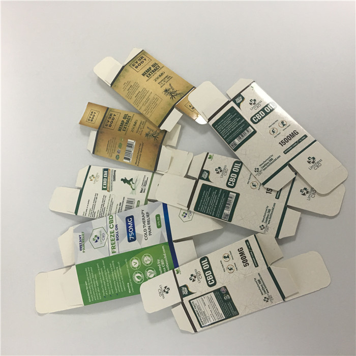 L'abitudine ha stampato il contenitore di carta d'imballaggio di bottiglia del contagoccia dell'olio della bottiglia di olio essenziale della piccola scatola 10ml 30ml CBD