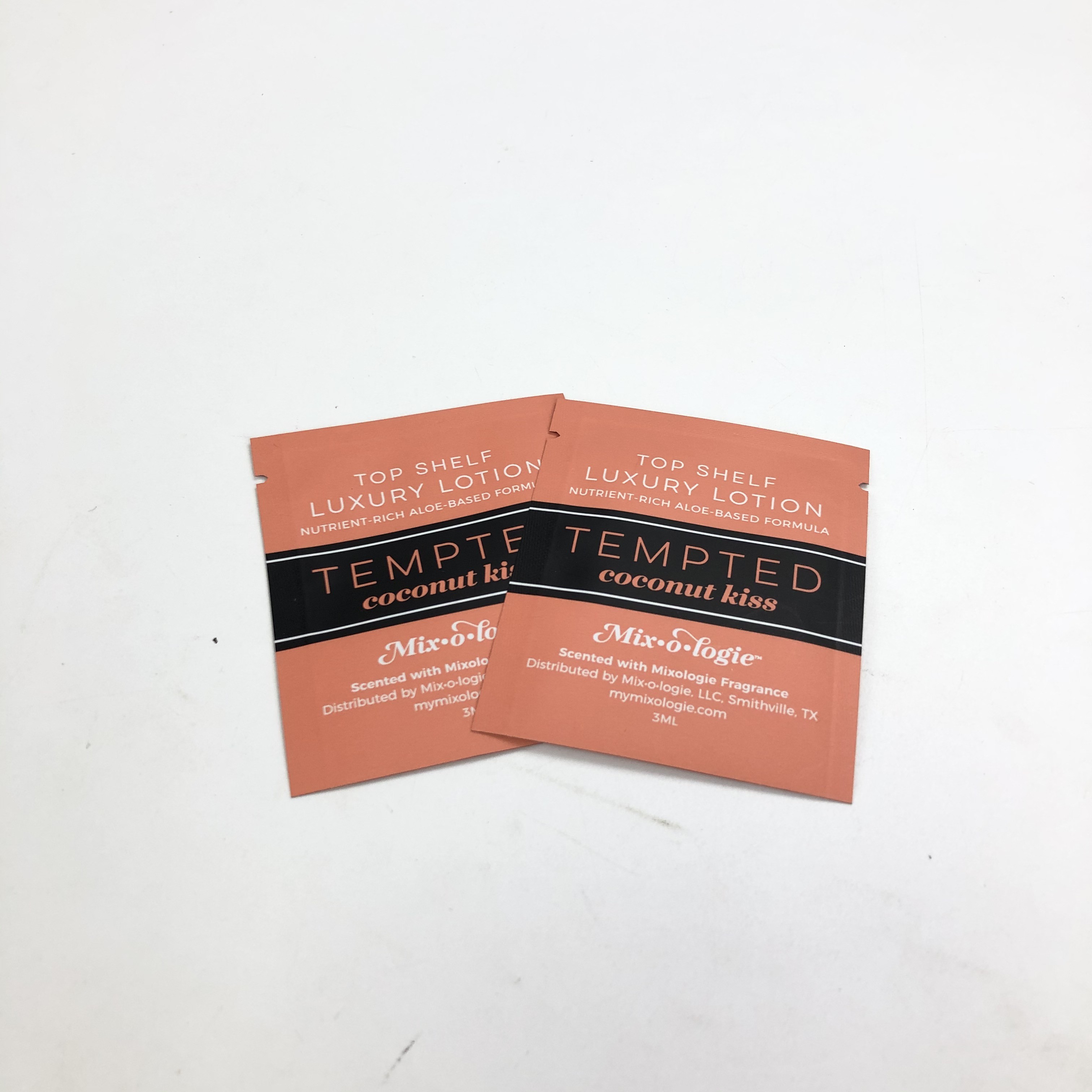 La plastica di MOPP VMPET di rotocalcografia sta sul sacchetto CMYK