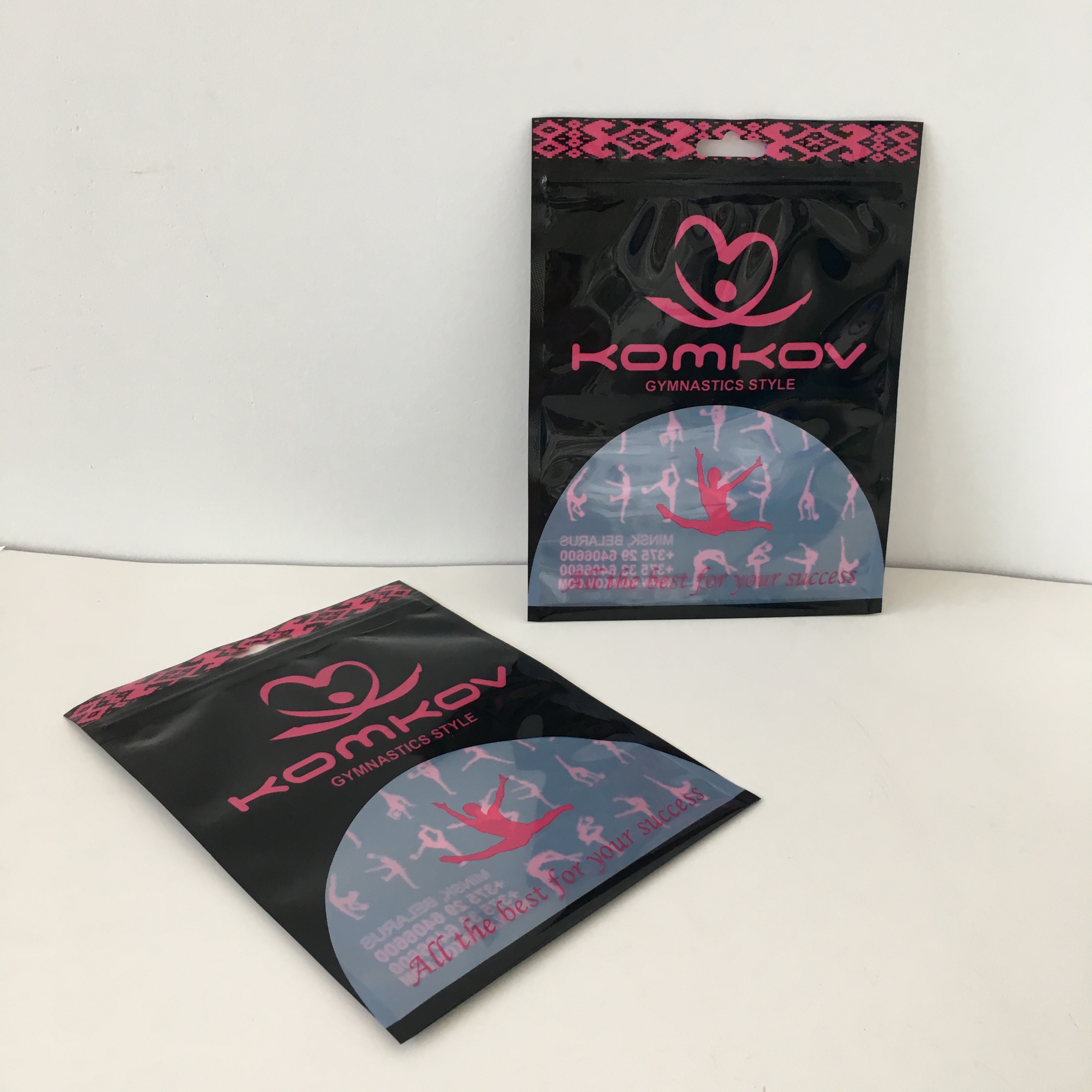 Lo sport colpisce con forza i sacchetti Opp impermeabile del supporto dell'abbigliamento di CMYK MOPP su