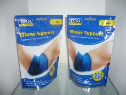 Lo sport ha stampato sta sui sacchetti di plastica che imballano con la tacca strappo/della chiusura lampo